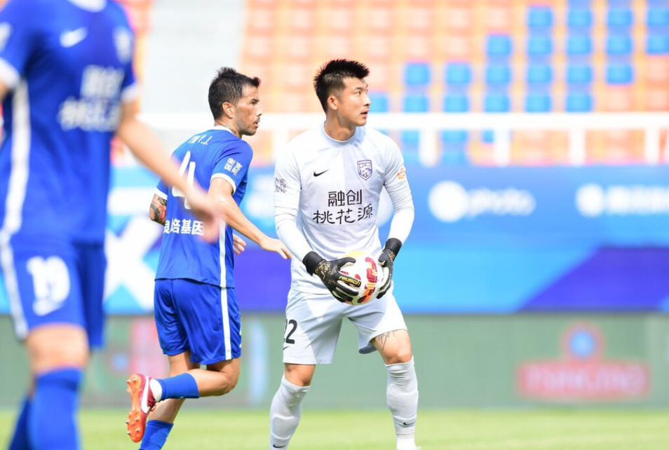 多宝彩票-包含机会降临，球队顺利闯入下一轮的词条