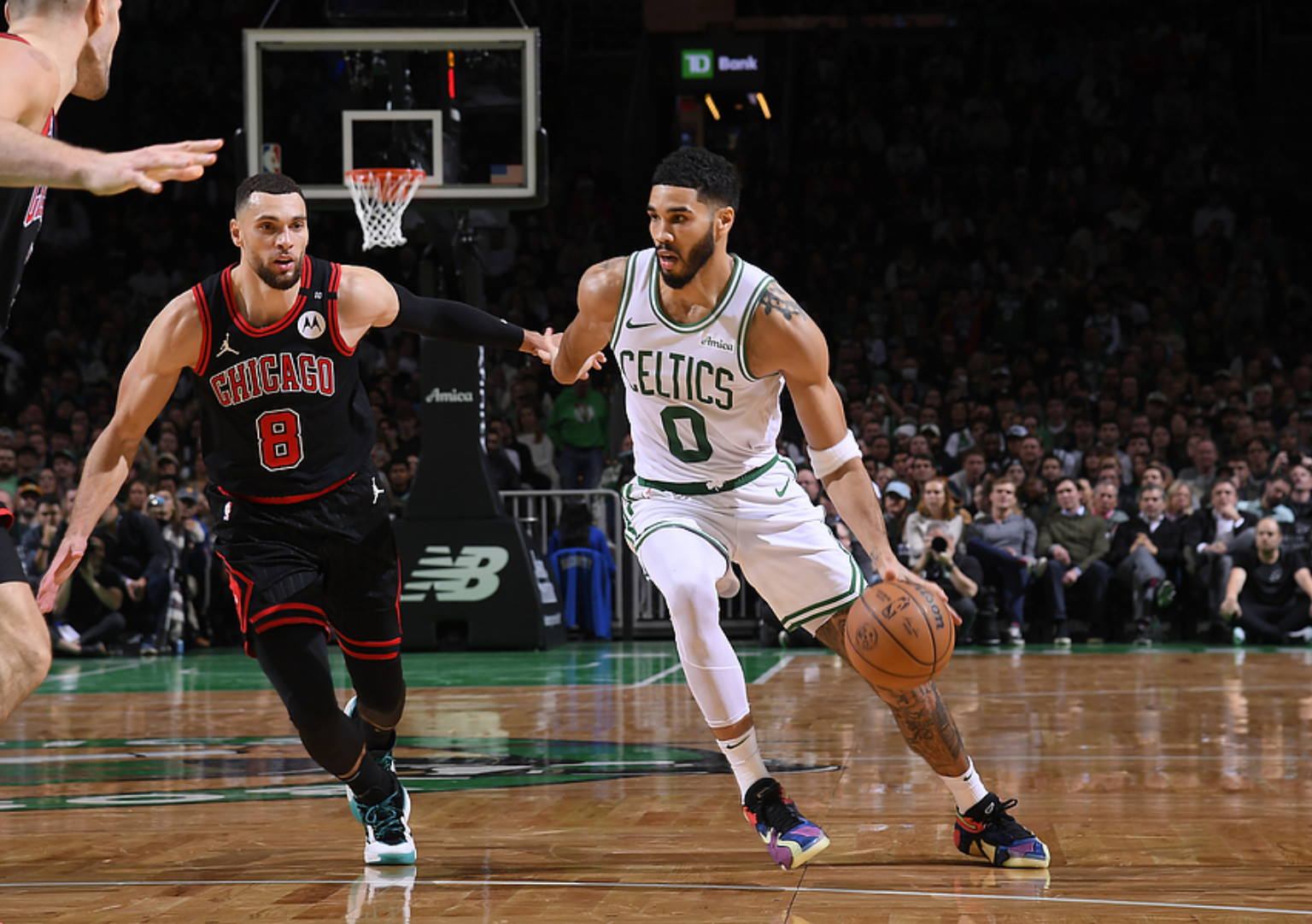 多宝彩票-关于拉尔文客场逆转胜利，球员表现出色的信息