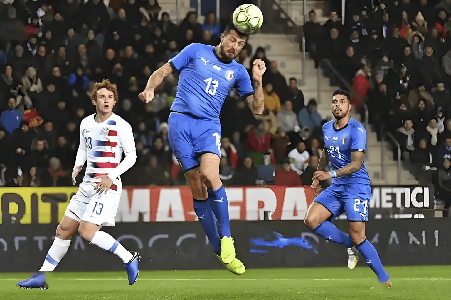 DB彩票平台-丹麦队惊险逆转比赛，成功晋级欧洲杯半决赛