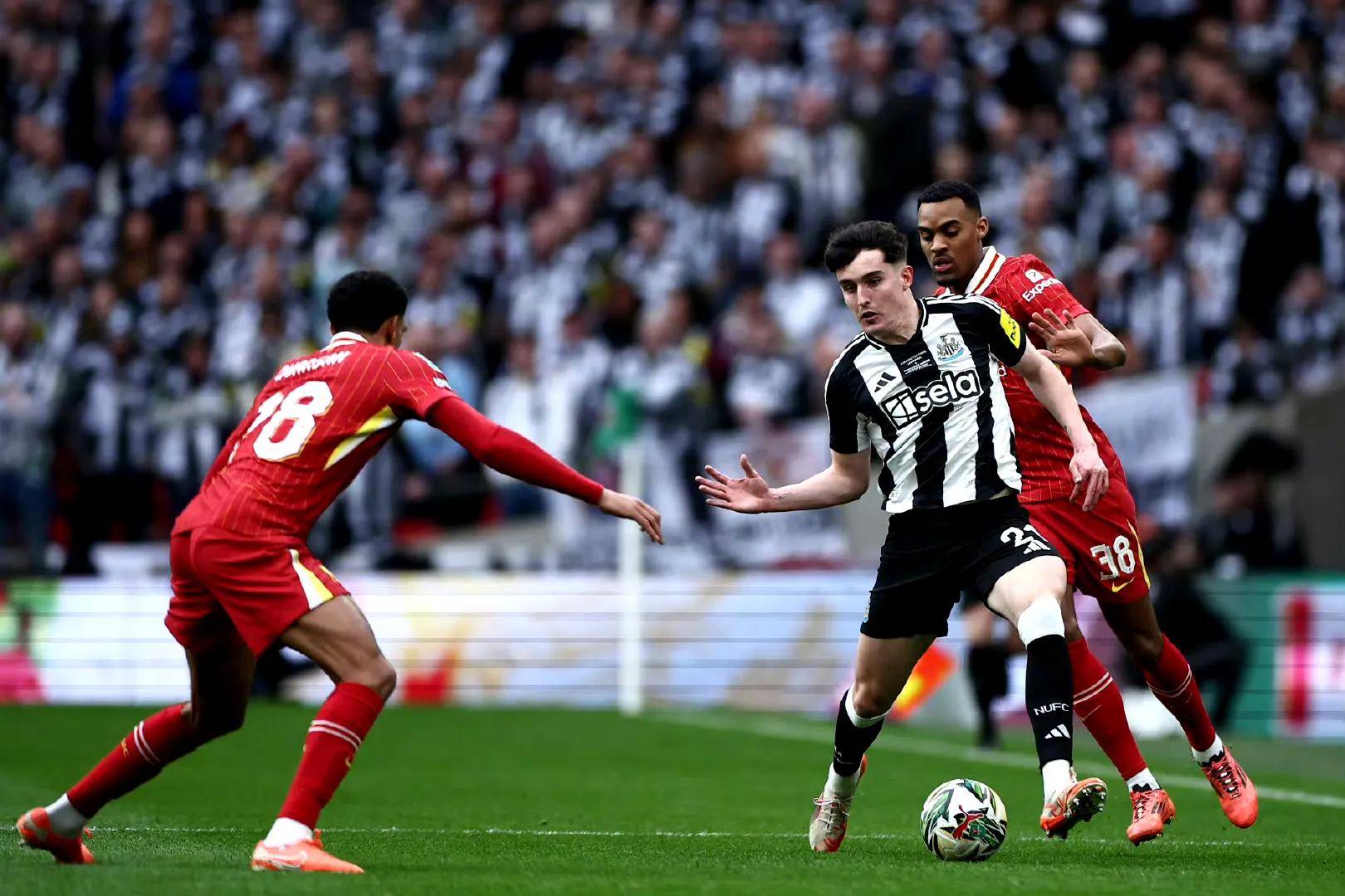 利物浦胜利击败马德里竞技令球迷振奋的简单介绍