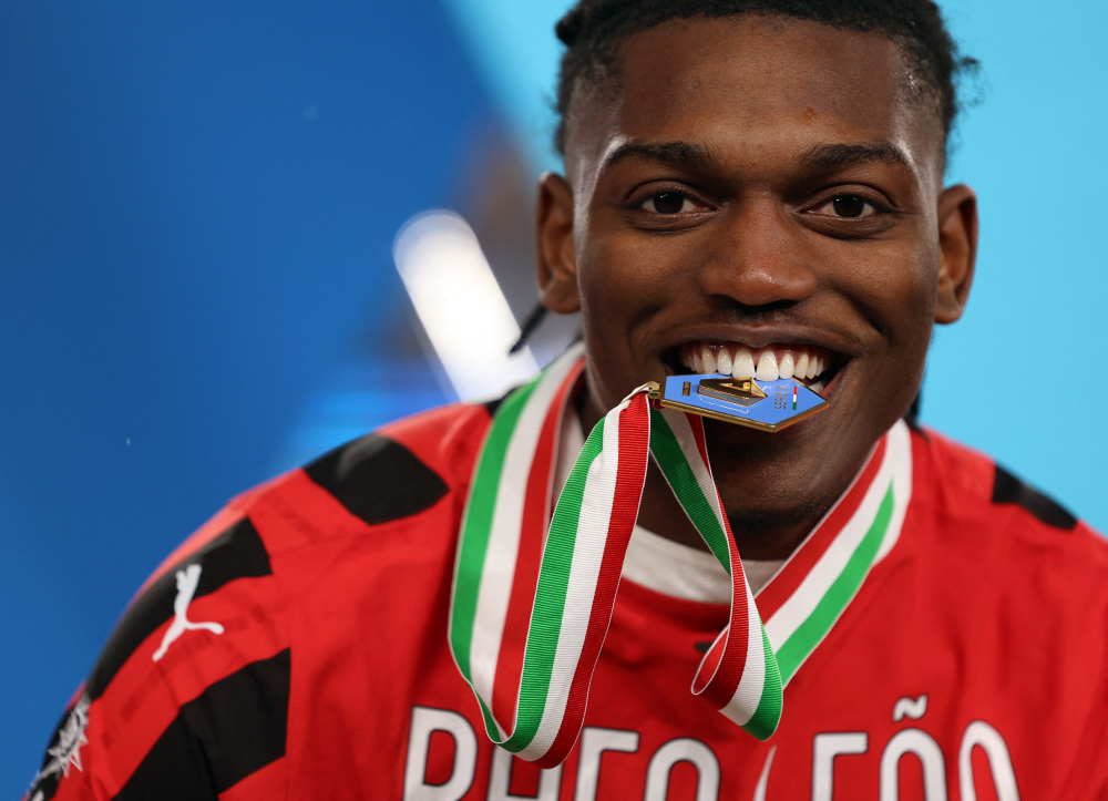 DB彩票官网-包含意大利篮球名将获得国际赛MVP的词条