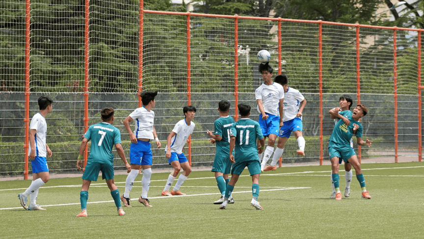 DB彩票试玩-惊险扣人心弦！比赛场上双方球队激烈争斗