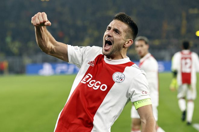 阿贾克斯意外惊艳，势如破竹奔向强的简单介绍