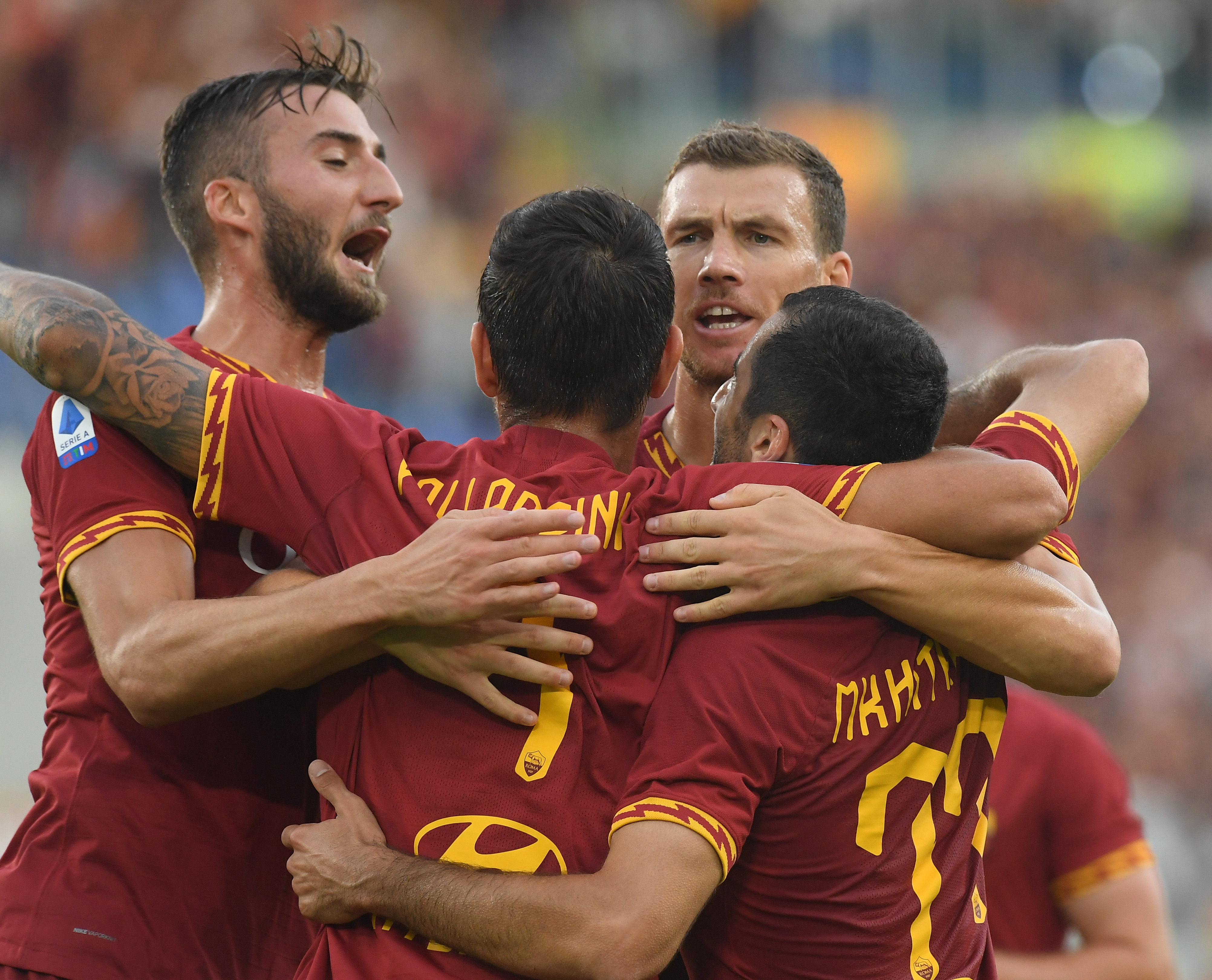 DB游戏-罗马客场艰难战胜波尔图，暂居小组第二