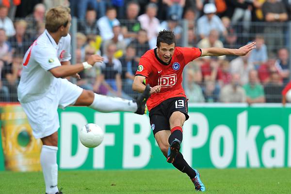 柏林赫塔队在场上表现出色获得胜利 柏林赫塔队在场上表现出色获得胜利