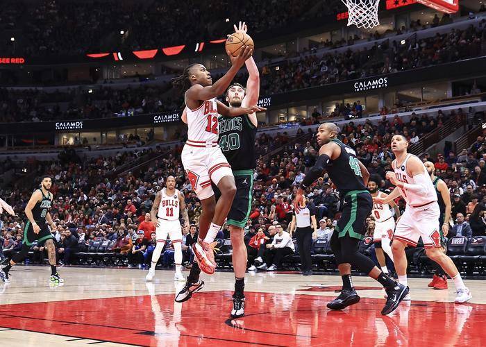 公牛客场大胜爵士，取得关键胜利