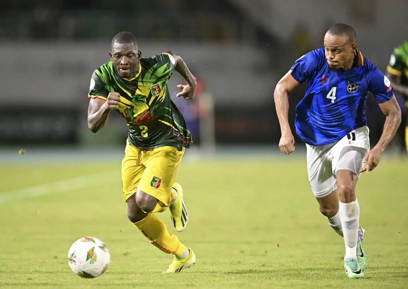 DB彩票官方网站-阿尔及利亚球员加盟法国劲旅