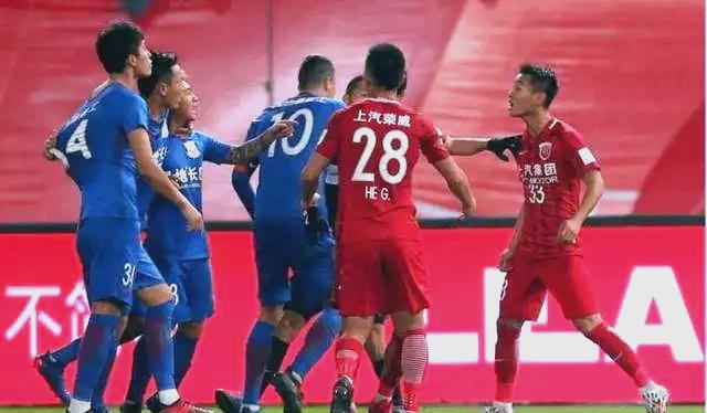 申花客场负上港，战绩受挫