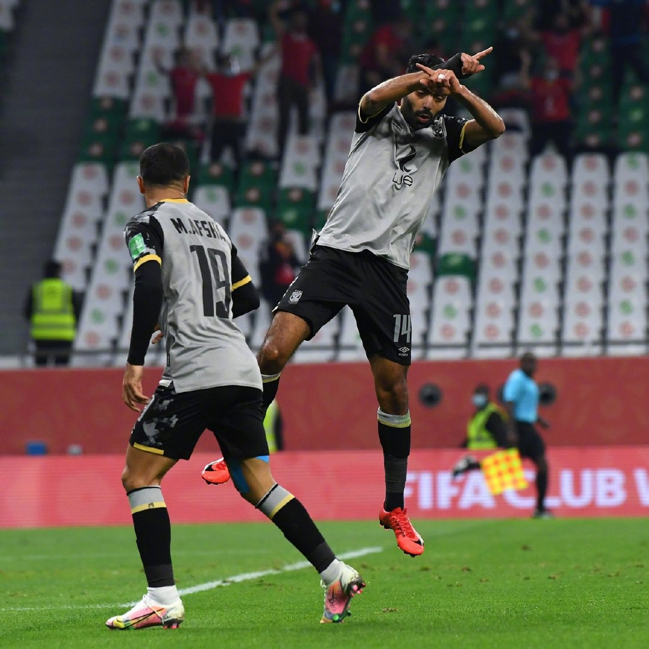 DB游戏-阿赫利阵容强大，备战战胜下一届对手的简单介绍