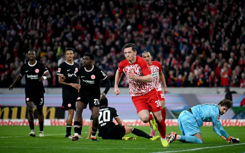 拜仁慕尼黑遭遇连败危机，主帅面临解雇压力加大