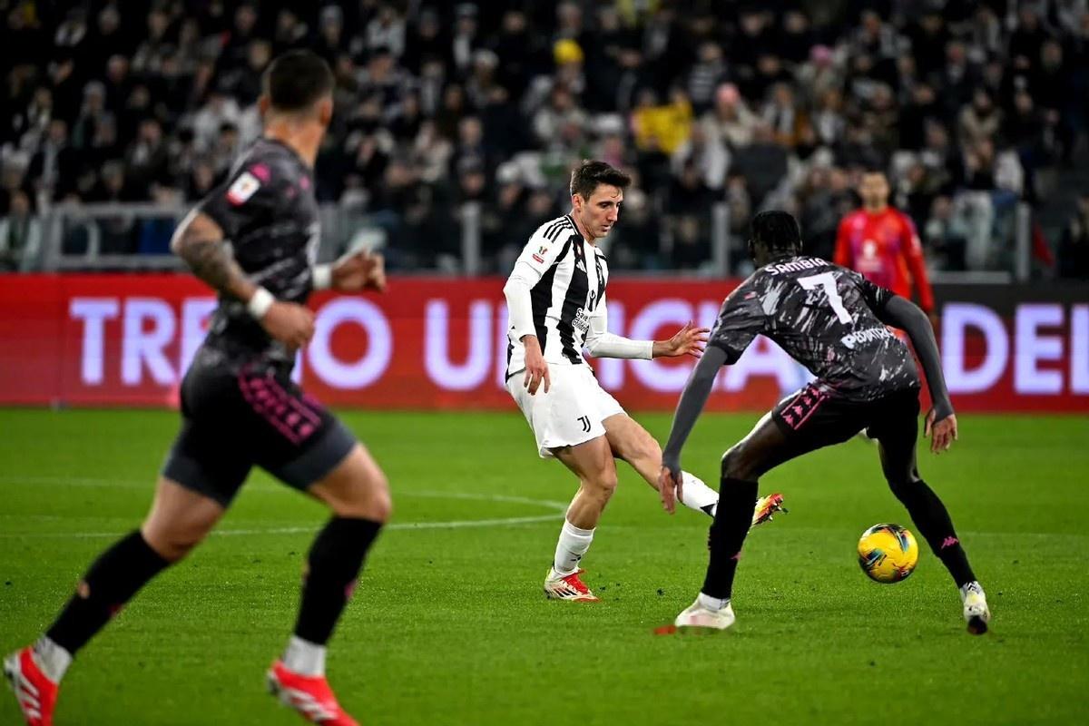 尤文图斯大捷完胜，进入下一轮比赛