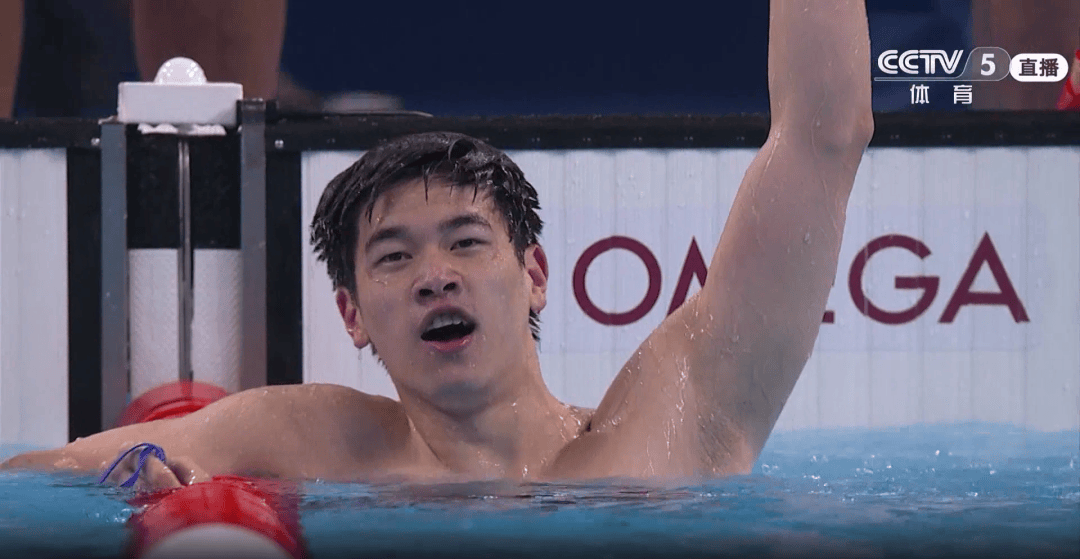 历史性瞬间选手打破世界纪录