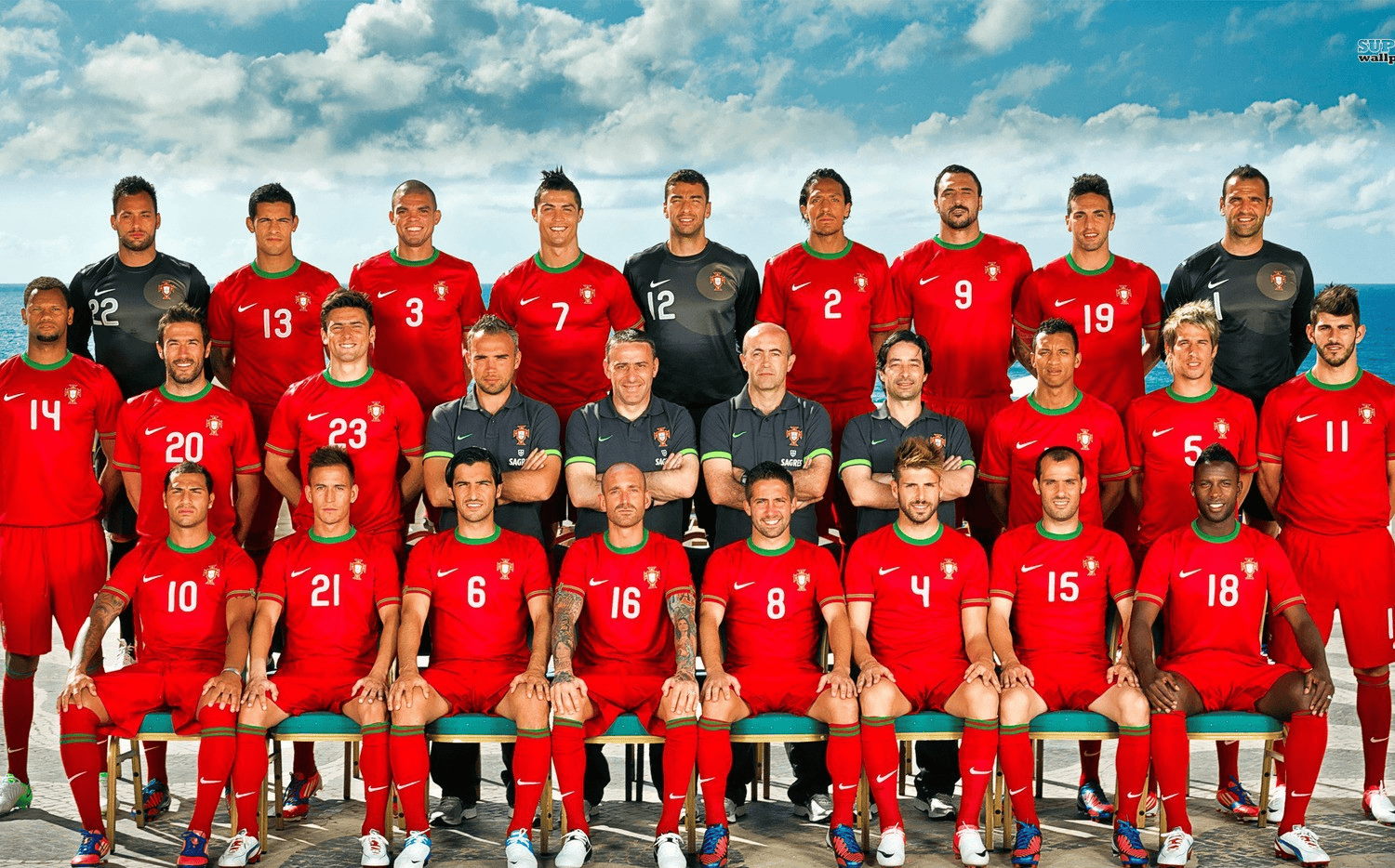 包含爱尔兰客场战平葡萄牙，双方握手言和的词条