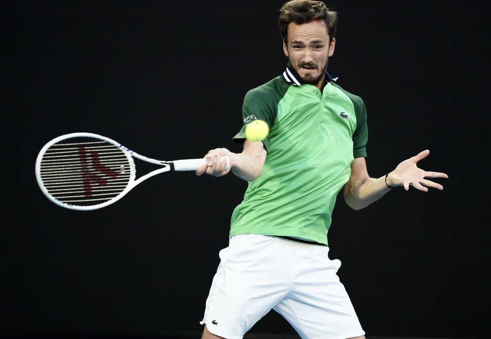 法国网球队力克日本网球队,梅德韦杰夫统治全场 法国网球队力克日本网球队,梅德韦杰夫统治全场