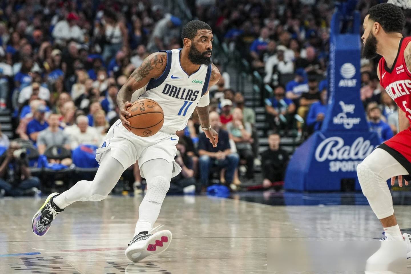 多宝彩票-独行侠主场告捷，火箭落败